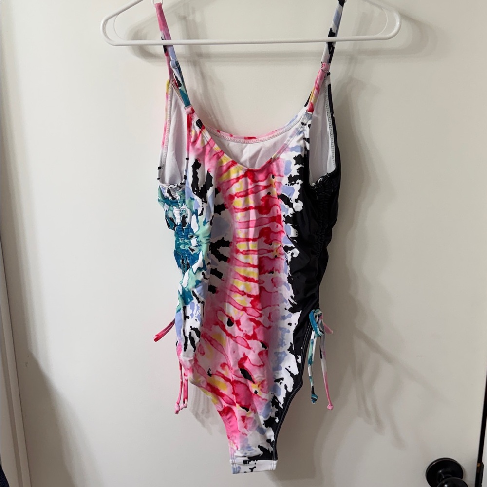 Colorful Tie-Dye Swimsuit - Picture 4 of 5
